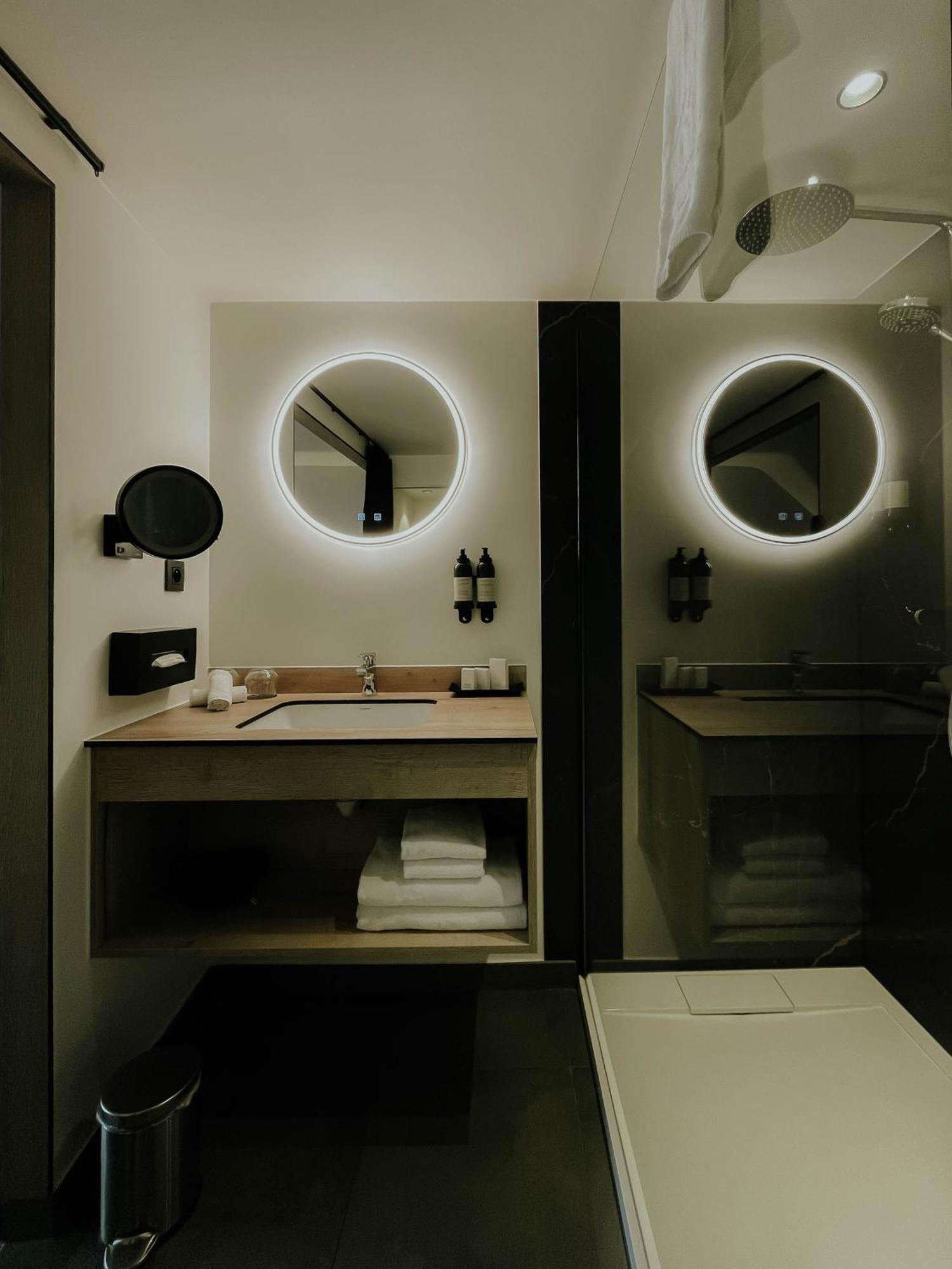 Hotel Harmony Gent Bagian luar foto