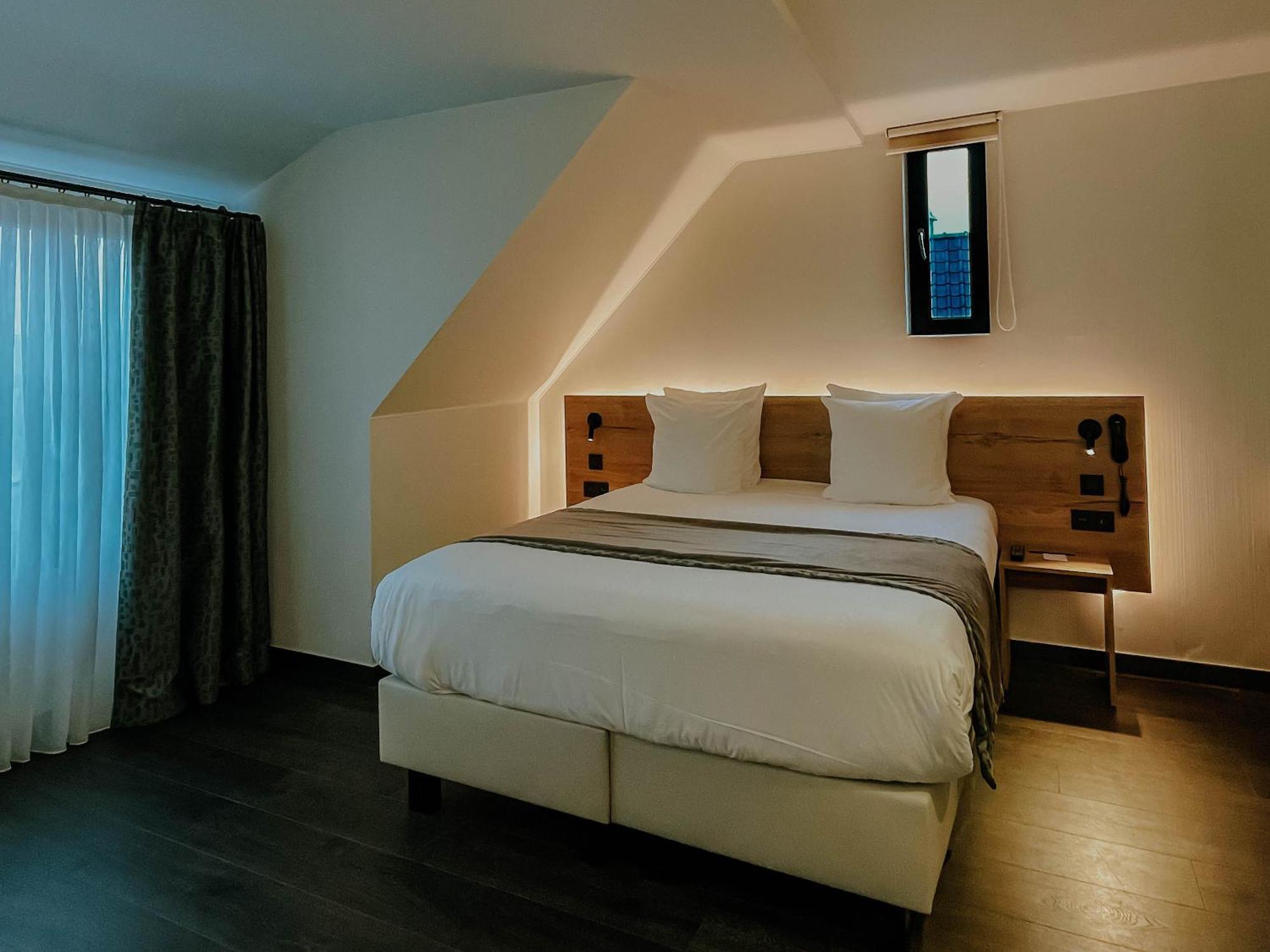 Hotel Harmony Gent Bagian luar foto