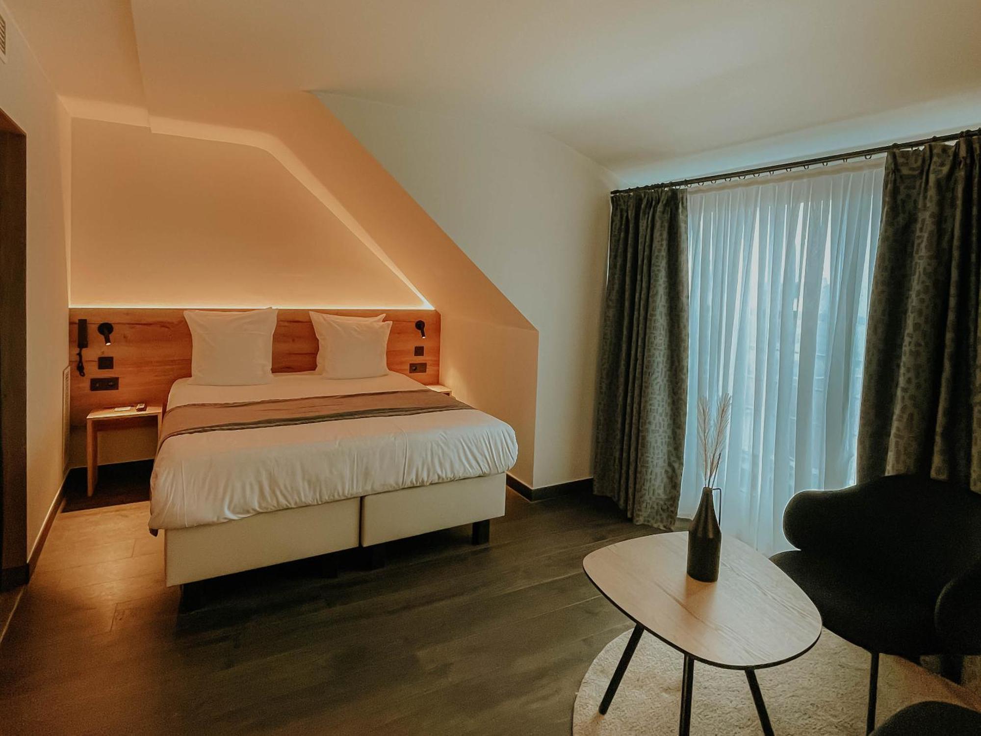 Hotel Harmony Gent Bagian luar foto